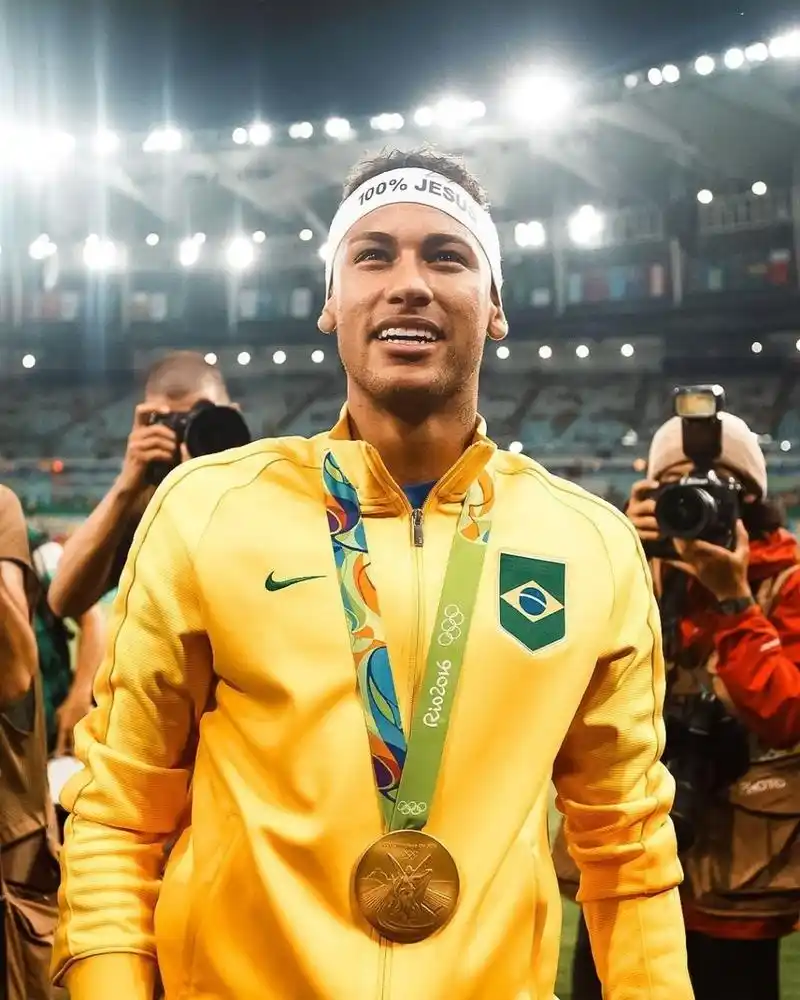 人瞩目的表 人瞩目的表